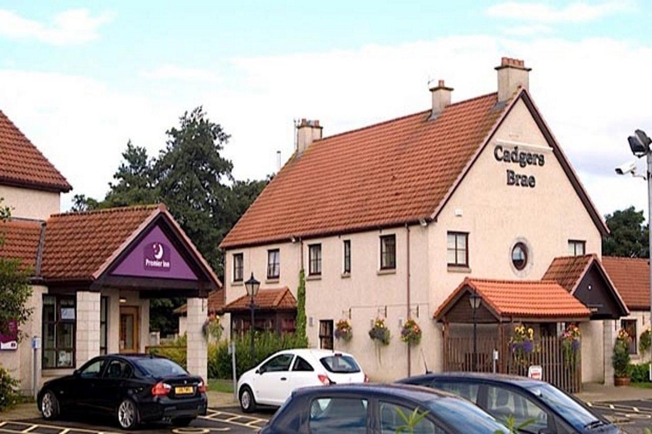Premier Inn Falkirk East Exteriör bild